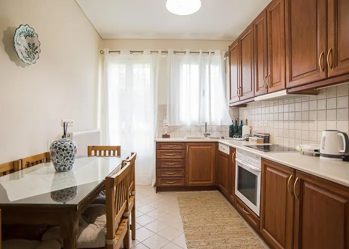 Pensión Elia Chrisso Delfos