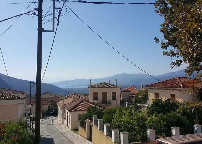 Elia Chrisso 4* Delfos