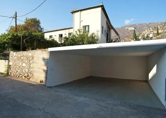 Pensión Elia Chrisso